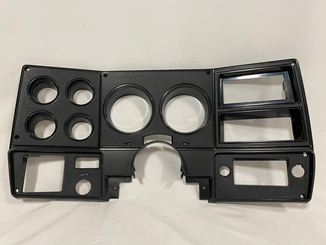 78-80 Dash Bezel
